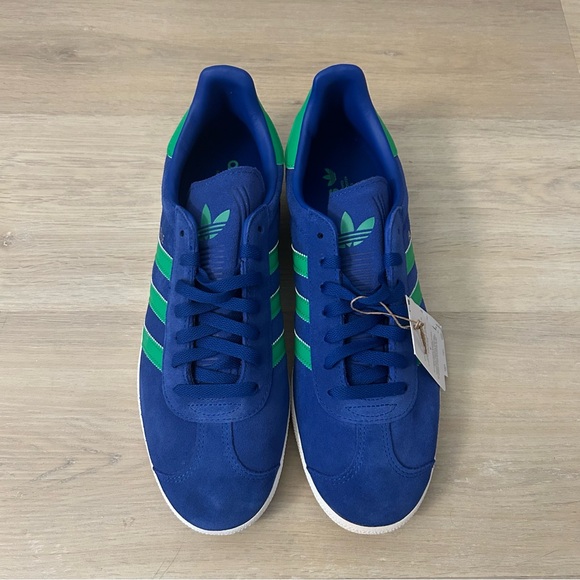 New Adidas Gazelle Royal Blue with Green Stripes size 10.5M - Picture 5 of 6